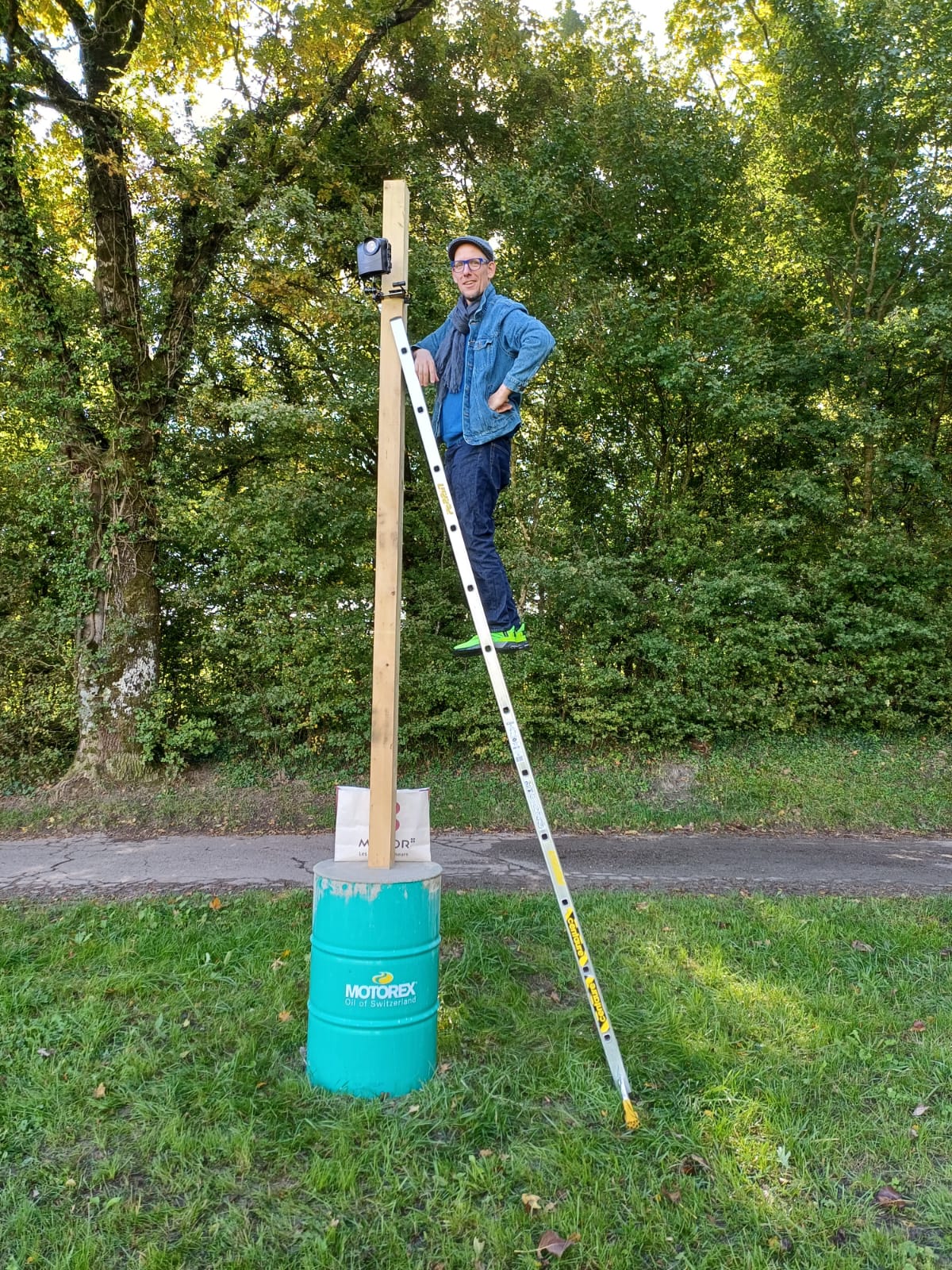 Une caméra pour filmer le chantier